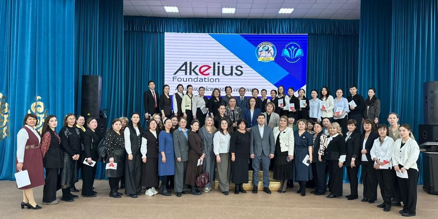 Цифровой мост между языками: опыт столичных педагогов