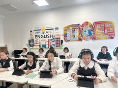 МУИТ открыл цифровые языковые лаборатории в 10 школах Казахстана